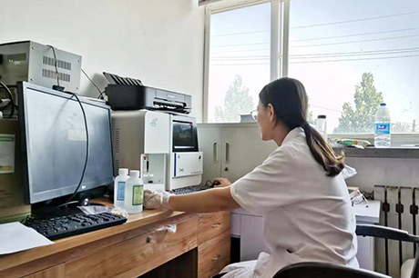 重庆微量元素检查设备之两种吸收方法的区别